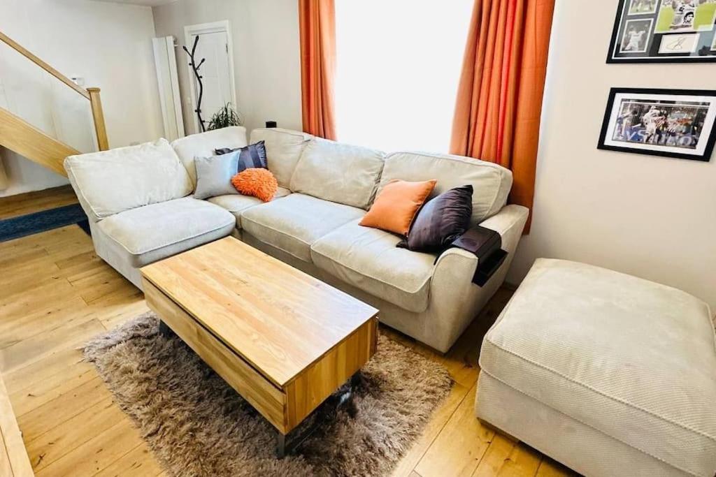 Stunning 3 Bed House Sleeps6 Villa Nottingham Kültér fotó